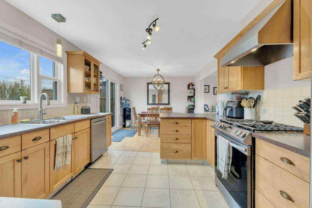 MLS® A2261707 - 316 Spruce Street  in NONE Springbrook, Residential