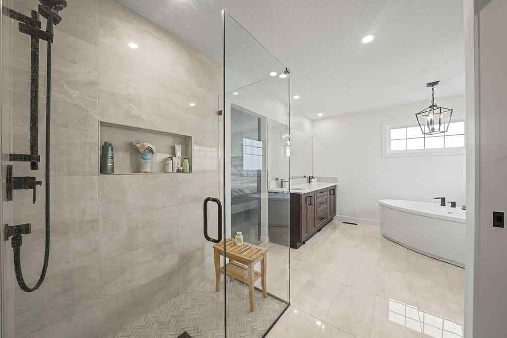 MLS® A2261716 - 37 Arrowwood Close  in Aspen Lake Blackfalds, Residential