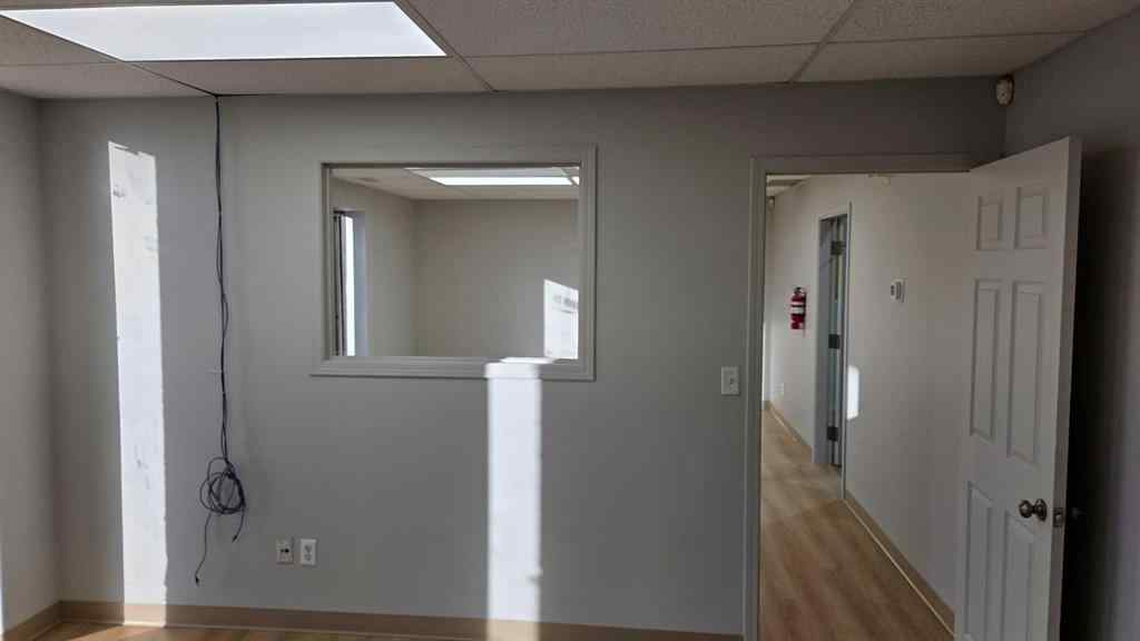 MLS® A2261718 - Unit #1 4980 76 Street  in Northlands Industrial Park Red Deer, Commercial