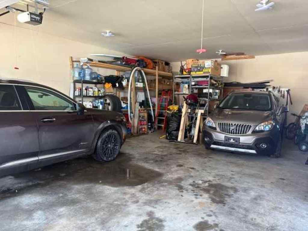 MLS® A2261725 - 5015 45 Street  in Hardisty Hardisty, Residential