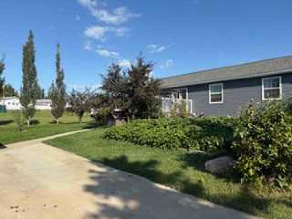 MLS® A2261725 - 5015 45 Street  in Hardisty Hardisty, Residential