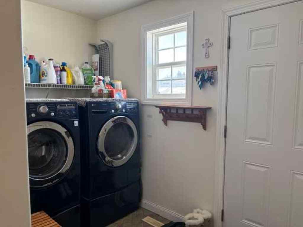 MLS® A2261725 - 5015 45 Street  in Hardisty Hardisty, Residential