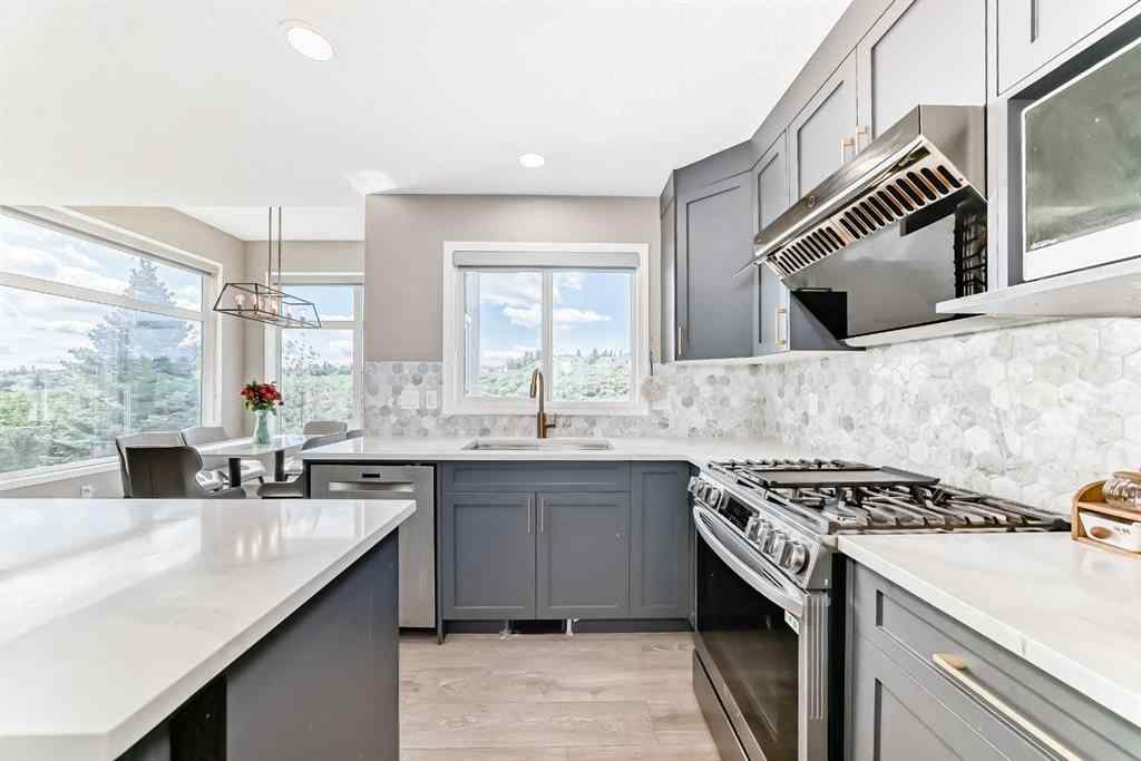 MLS® A2261734 - 55 Edgeridge Circle NW in Edgemont Calgary, Residential