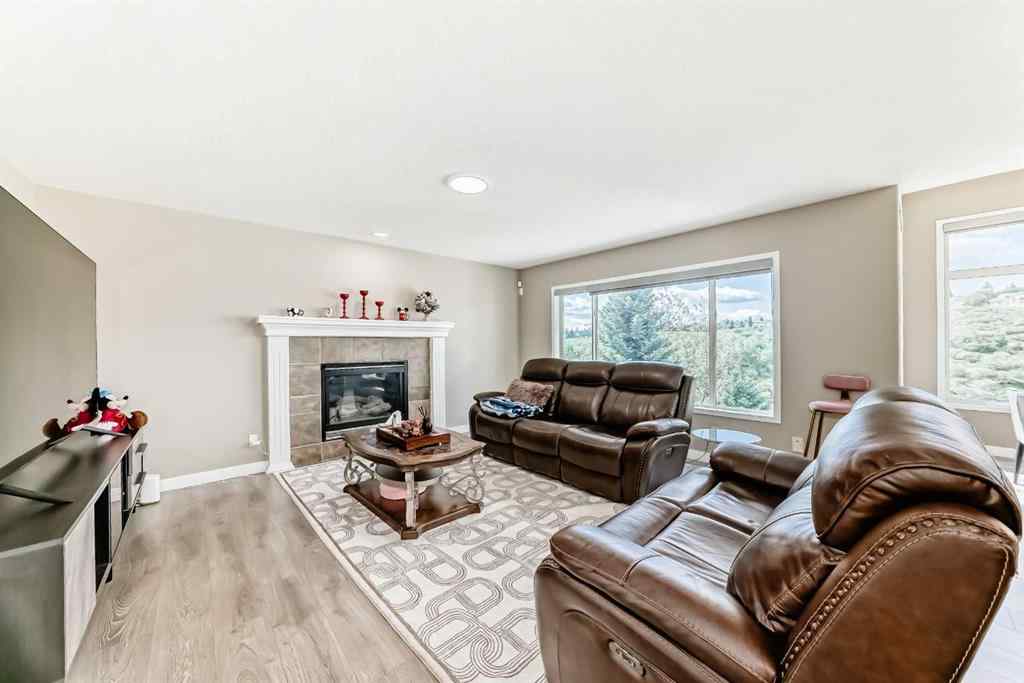 MLS® A2261734 - 55 Edgeridge Circle NW in Edgemont Calgary, Residential