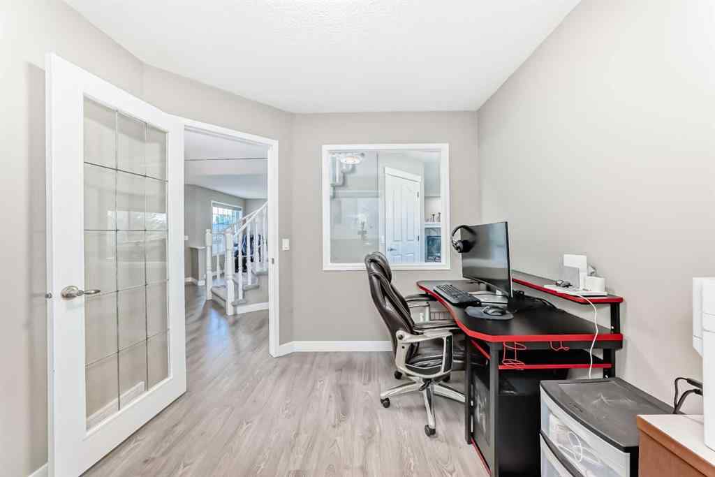 MLS® A2261734 - 55 Edgeridge Circle NW in Edgemont Calgary, Residential