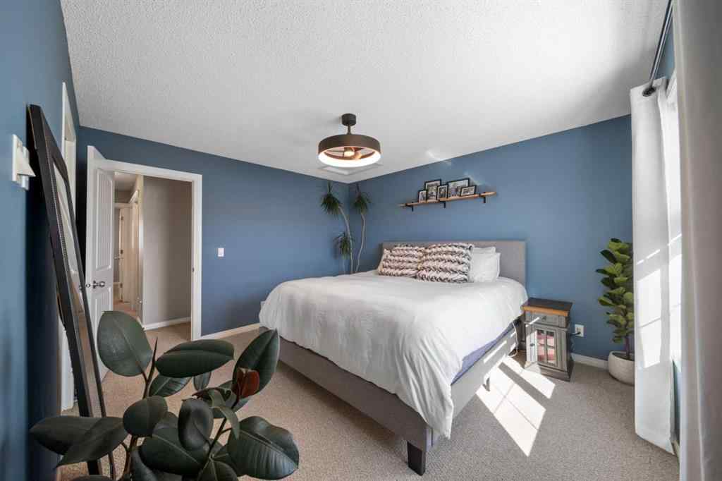 MLS® A2261738 - 1218 Kings Heights Way SE in Kings Heights Airdrie, Residential