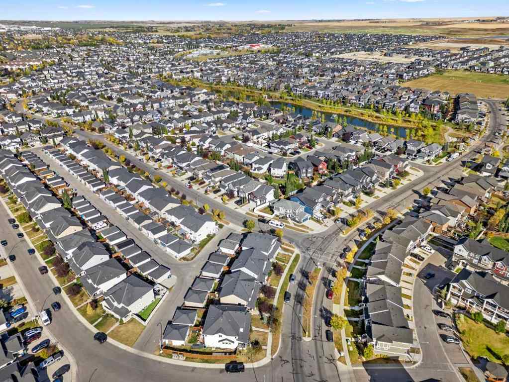 MLS® A2261738 - 1218 Kings Heights Way SE in Kings Heights Airdrie, Residential