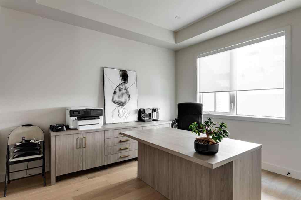 MLS® A2261743 - 8 Rockcliff Hill NW in Rocky Ridge Calgary, Residential