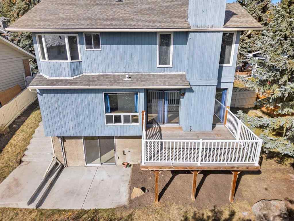 MLS® A2261749 - 36 Strathlorne Crescent SW in Strathcona Park Calgary, Residential