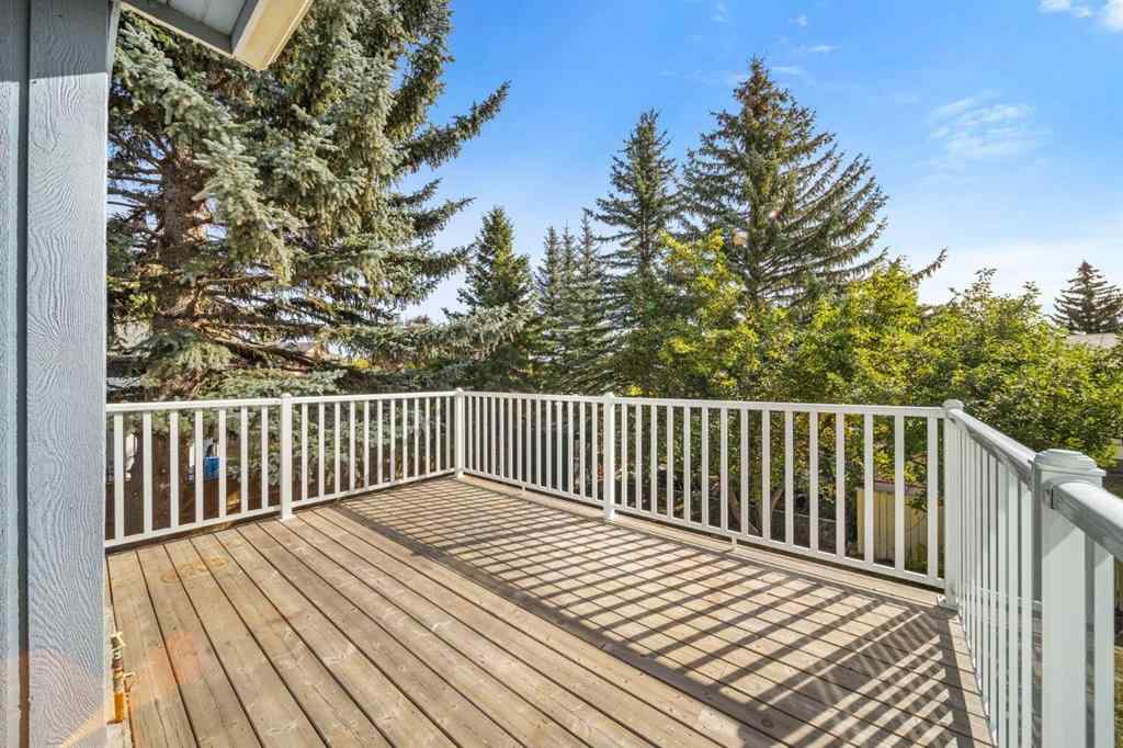 MLS® A2261749 - 36 Strathlorne Crescent SW in Strathcona Park Calgary, Residential