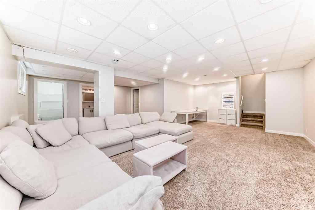 MLS® A2261753 - 210 Copperleaf Bay SE in Copperfield Calgary, Residential