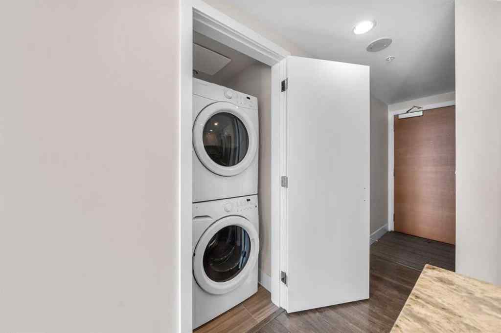 MLS® A2261756 - Unit #1505 519 Riverfront Avenue SE in Downtown East Village Calgary, Residential