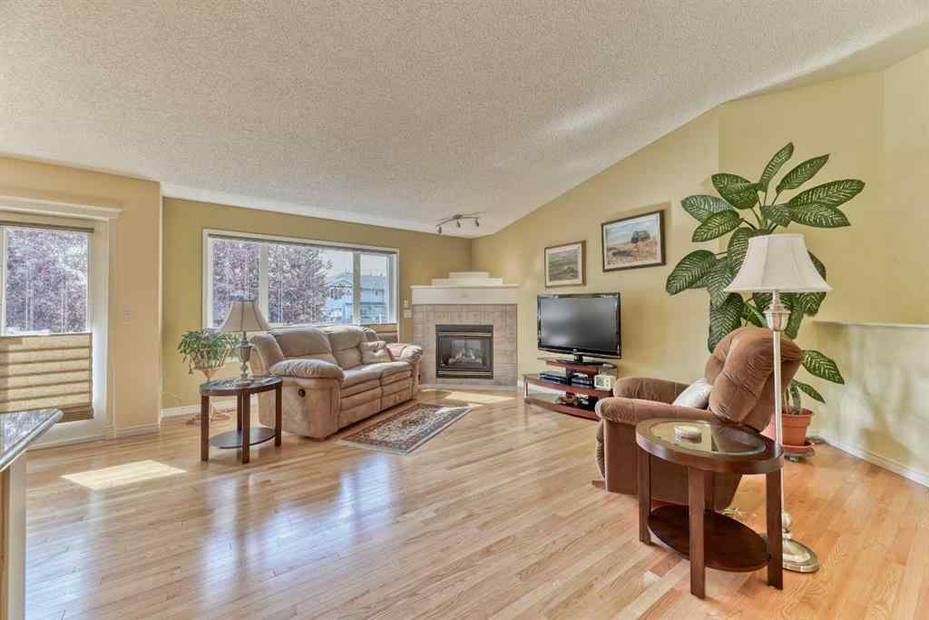 MLS® A2261763 - 7 Scotia Landing NW in Scenic Acres Calgary, Residential