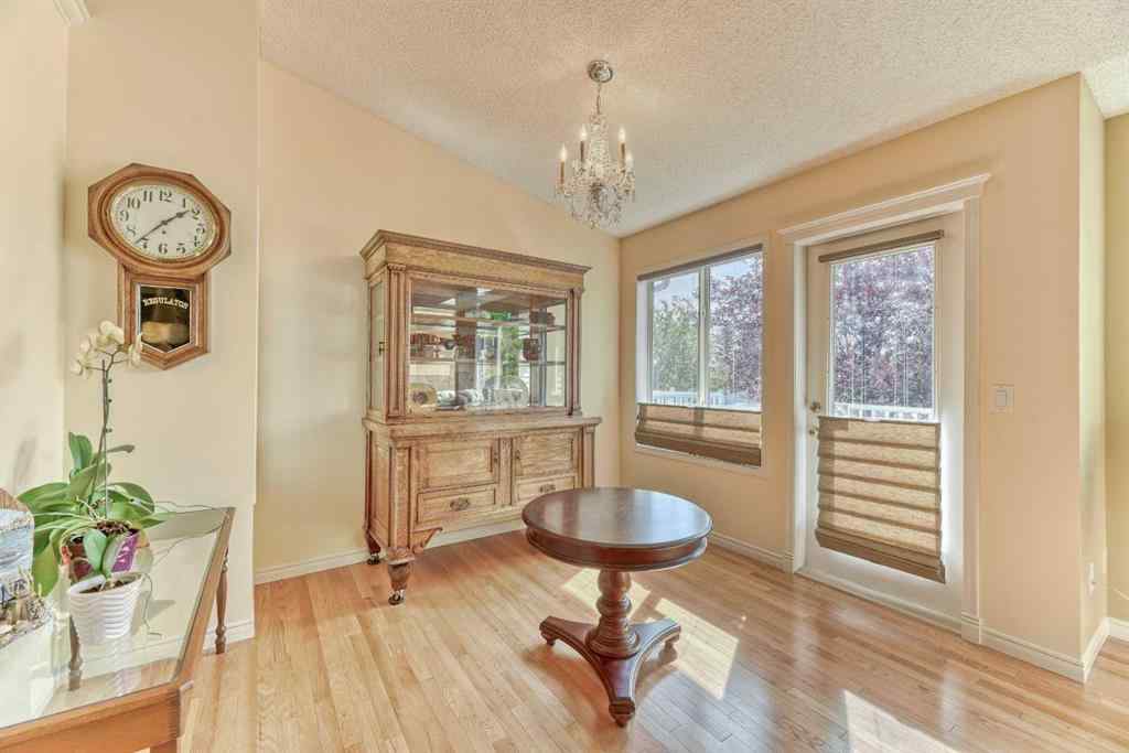 MLS® A2261763 - 7 Scotia Landing NW in Scenic Acres Calgary, Residential