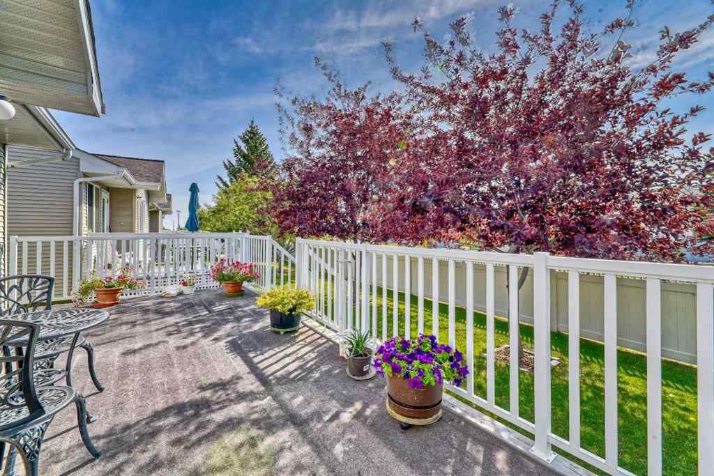 MLS® A2261763 - 7 Scotia Landing NW in Scenic Acres Calgary, Residential