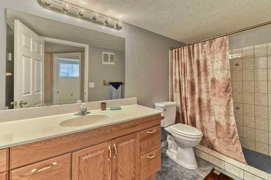 MLS® A2261763 - 7 Scotia Landing NW in Scenic Acres Calgary, Residential