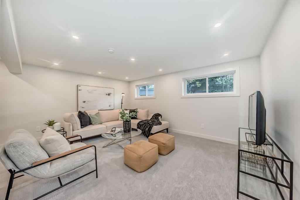 MLS® A2261767 - 26 Dalgetty Place NW in Dalhousie Calgary, Residential