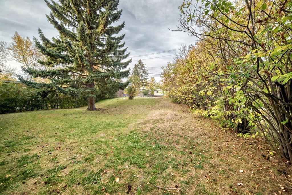 MLS® A2261767 - 26 Dalgetty Place NW in Dalhousie Calgary, Residential