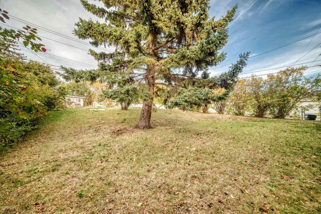 MLS® A2261767 - 26 Dalgetty Place NW in Dalhousie Calgary, Residential