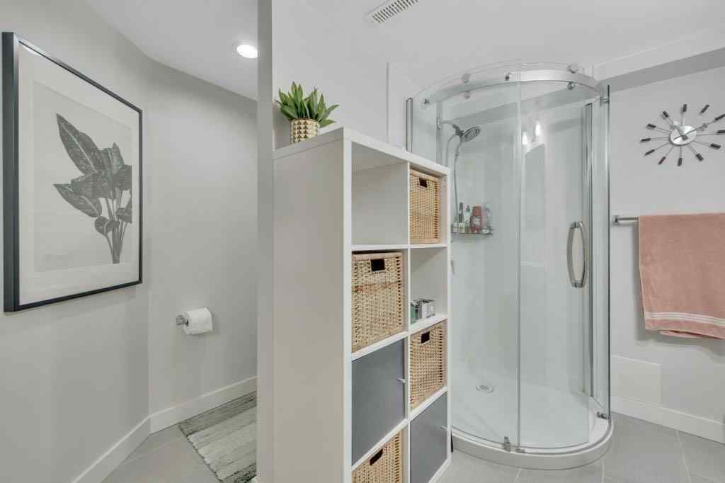 MLS® A2261769 - 7715 73 Avenue NW in Avonmore Edmonton, Residential