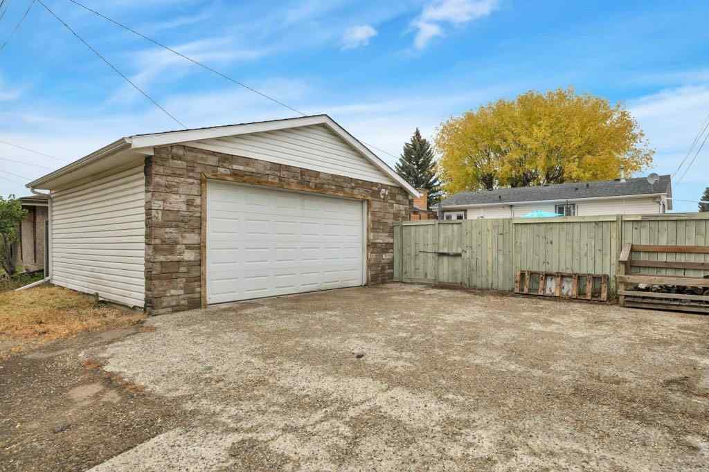 MLS® A2261769 - 7715 73 Avenue NW in Avonmore Edmonton, Residential