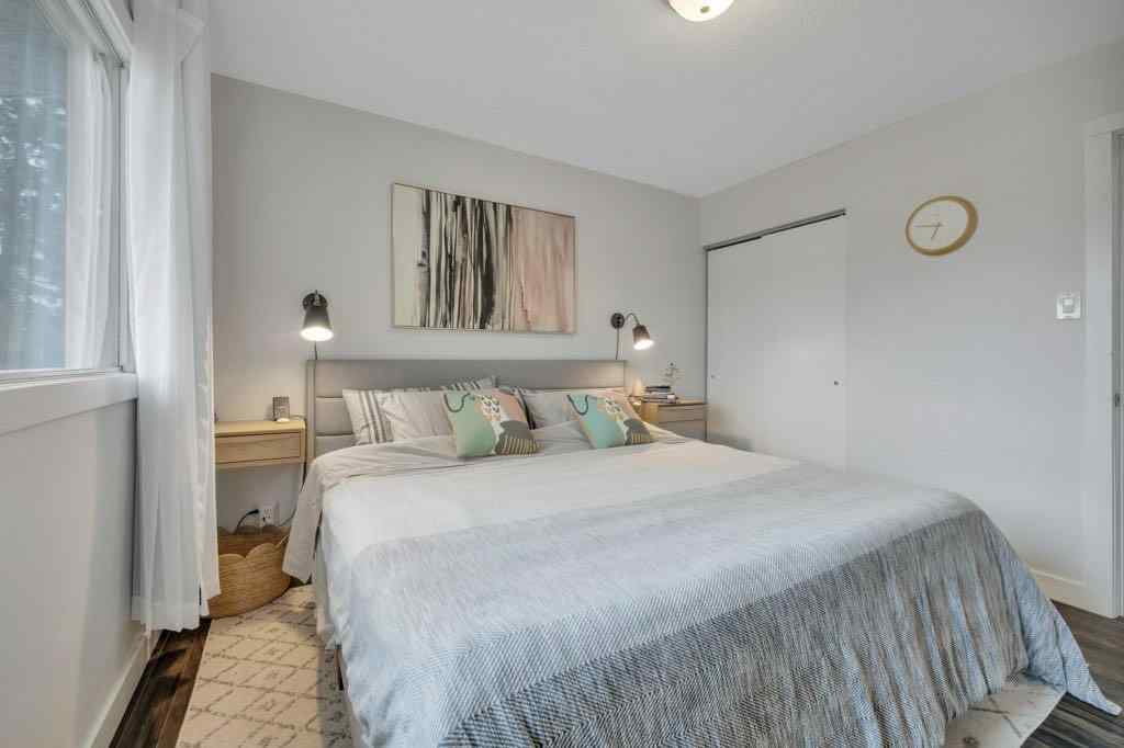 MLS® A2261769 - 7715 73 Avenue NW in Avonmore Edmonton, Residential