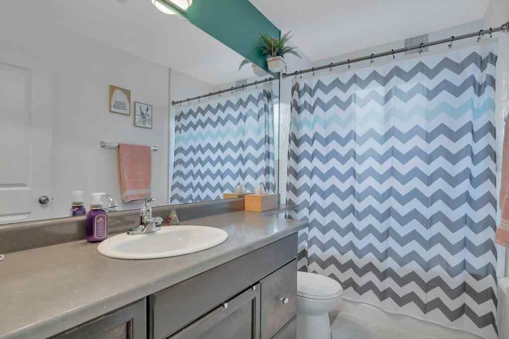 MLS® A2261769 - 7715 73 Avenue NW in Avonmore Edmonton, Residential