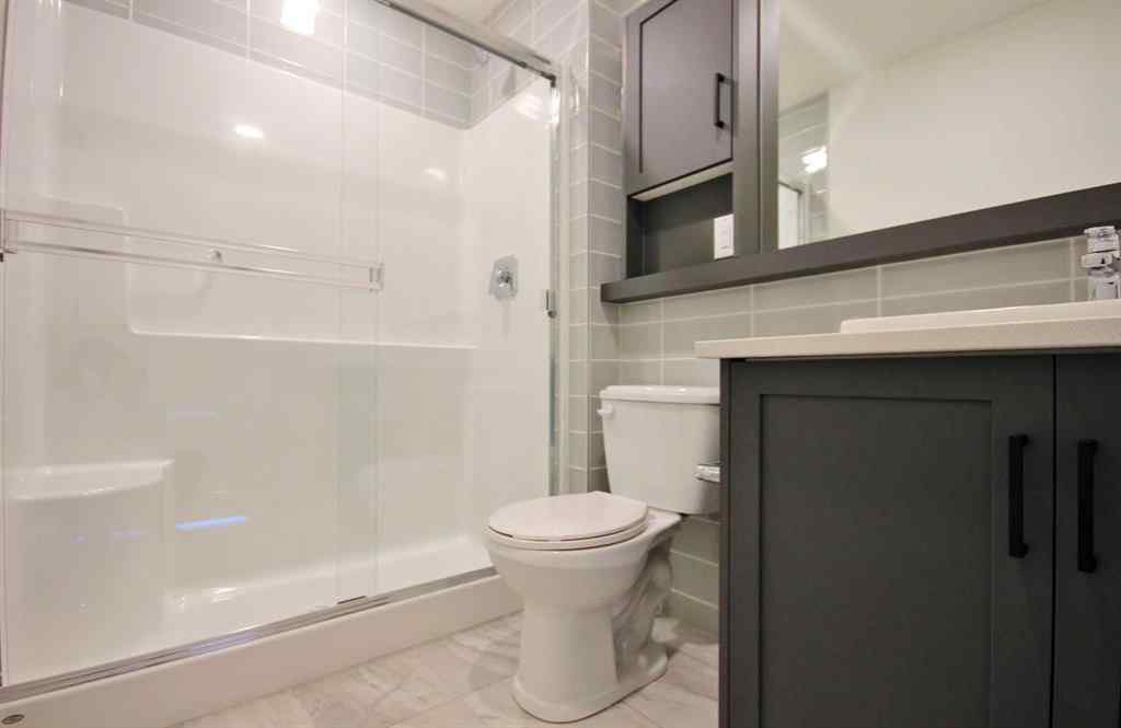 MLS® A2261772 - Unit #406 4138 University Avenue NW in University District Calgary, Residential