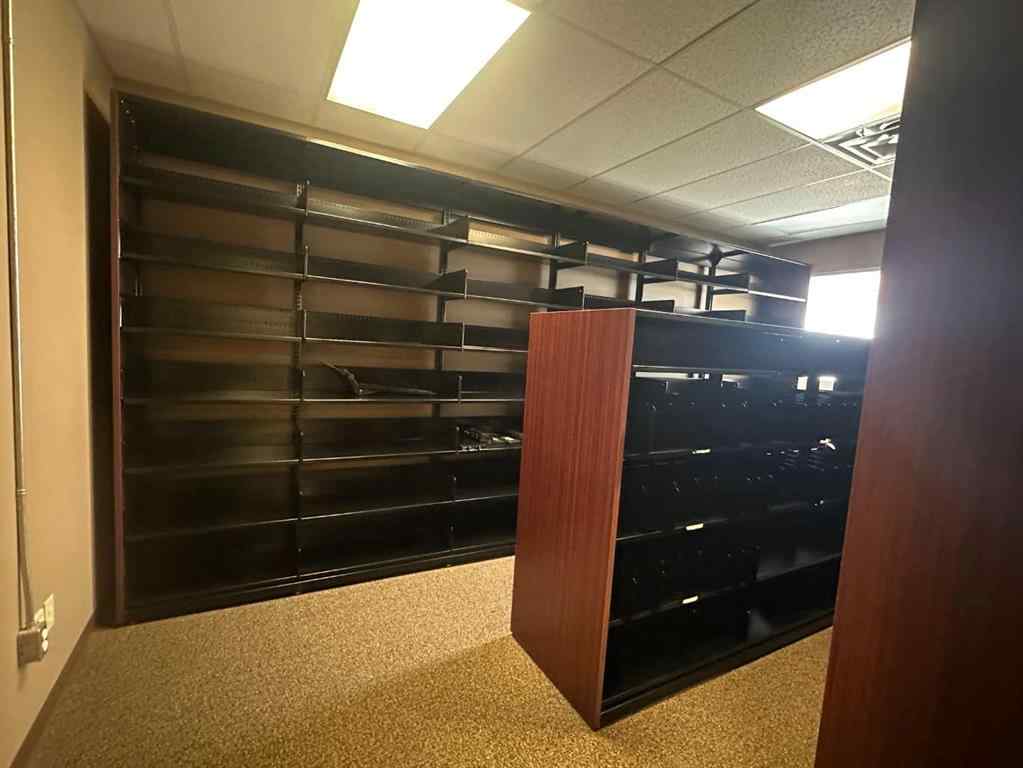 MLS® A2261774 - 8111 110 Street  in Richmond Industrial Park Grande Prairie, Commercial