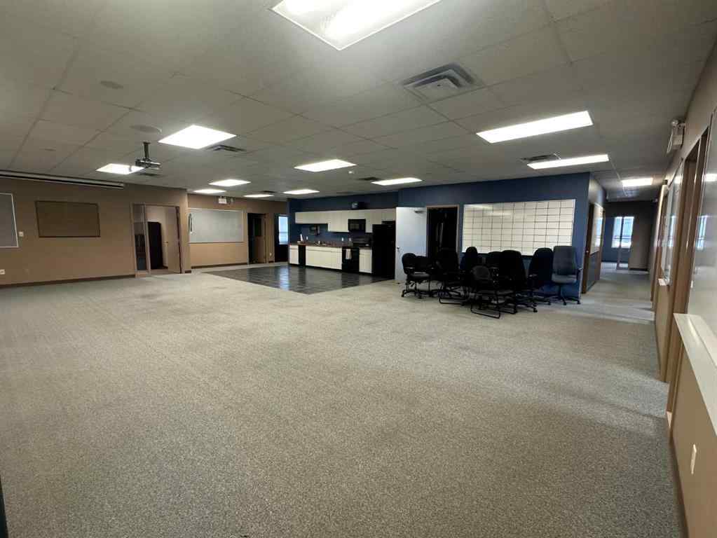 MLS® A2261774 - 8111 110 Street  in Richmond Industrial Park Grande Prairie, Commercial