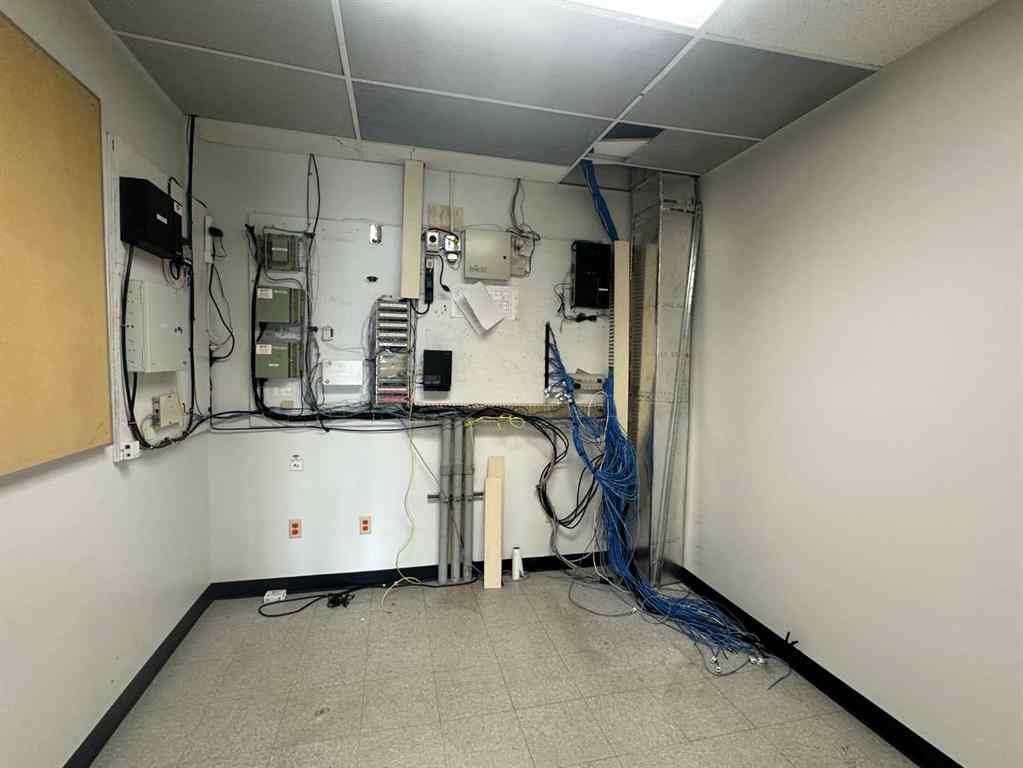 MLS® A2261774 - 8111 110 Street  in Richmond Industrial Park Grande Prairie, Commercial