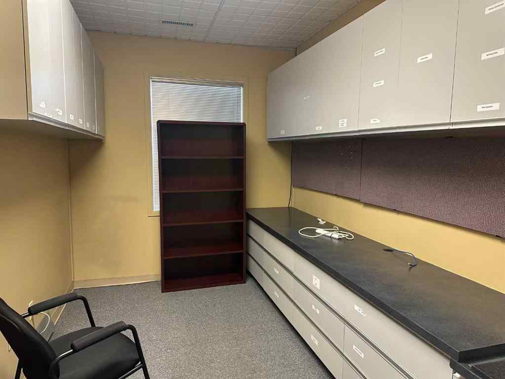 MLS® A2261774 - 8111 110 Street  in Richmond Industrial Park Grande Prairie, Commercial