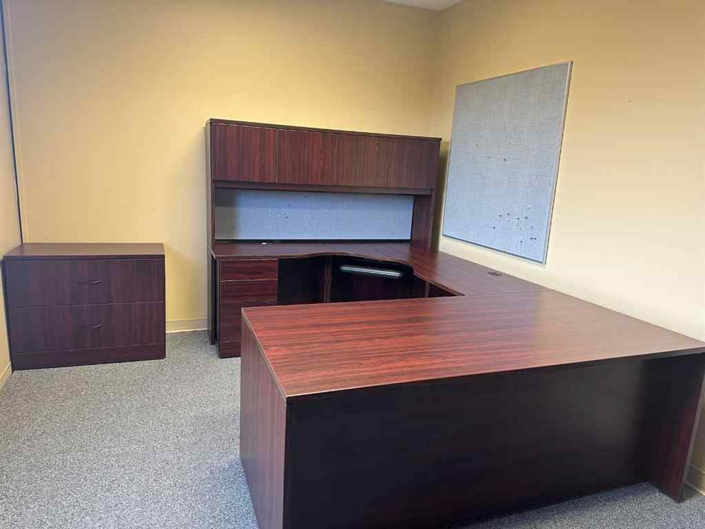 MLS® A2261774 - 8111 110 Street  in Richmond Industrial Park Grande Prairie, Commercial