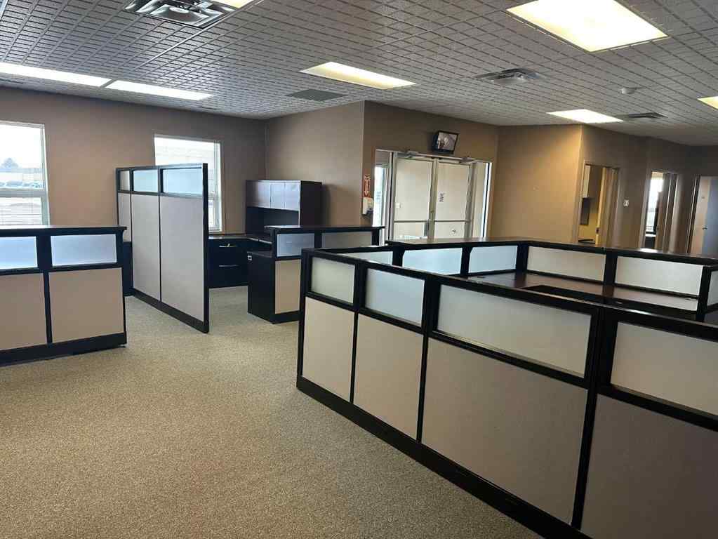 MLS® A2261774 - 8111 110 Street  in Richmond Industrial Park Grande Prairie, Commercial