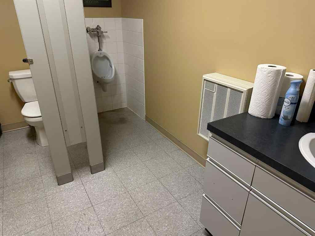 MLS® A2261774 - 8111 110 Street  in Richmond Industrial Park Grande Prairie, Commercial