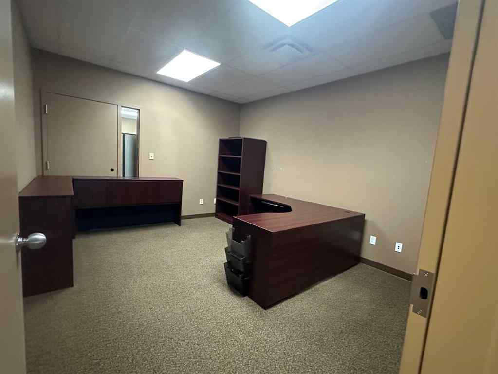 MLS® A2261774 - 8111 110 Street  in Richmond Industrial Park Grande Prairie, Commercial