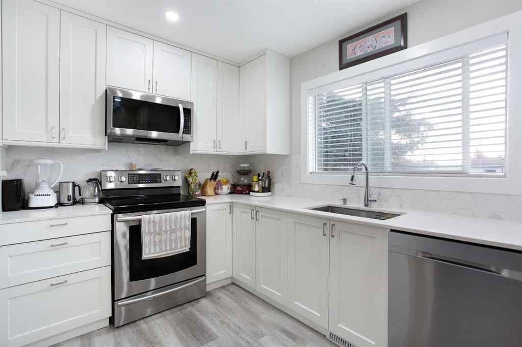 MLS® A2261781 - 119 Maranda Close NE in Marlborough Calgary, Residential