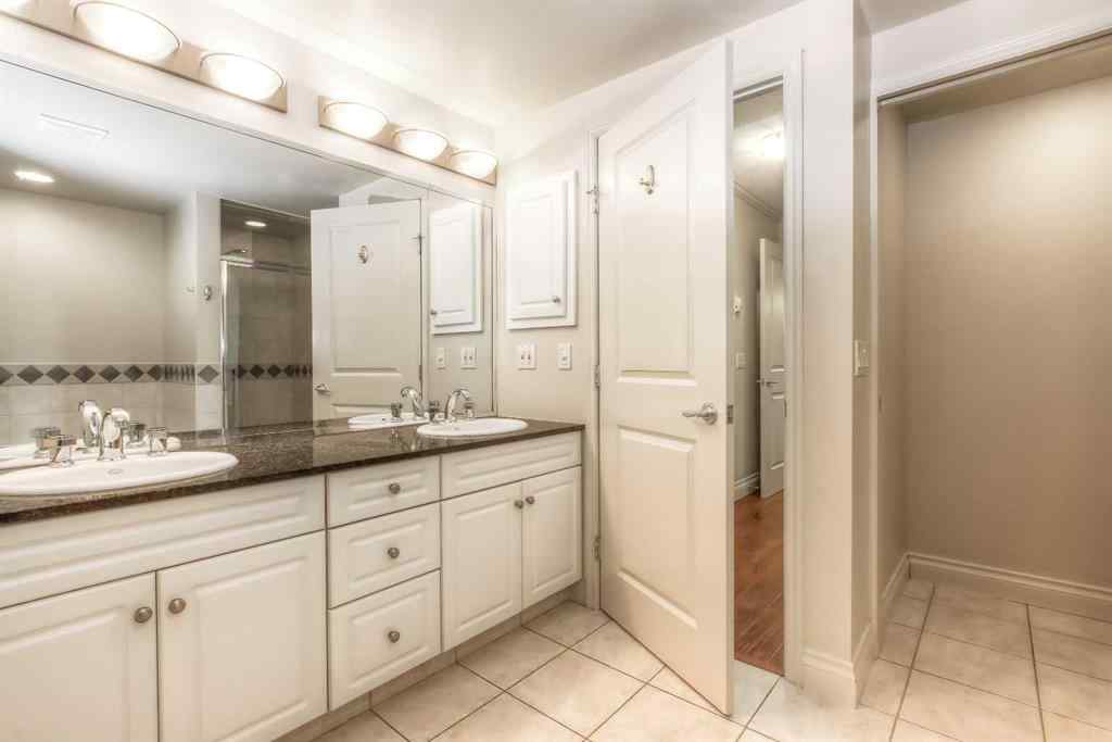 MLS® A2261784 - Unit #804 4603 Varsity Drive NW in Varsity Calgary, Residential