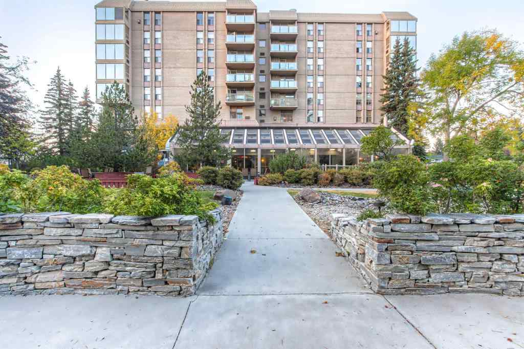 MLS® A2261784 - Unit #804 4603 Varsity Drive NW in Varsity Calgary, Residential
