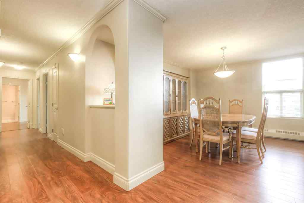 MLS® A2261784 - Unit #804 4603 Varsity Drive NW in Varsity Calgary, Residential