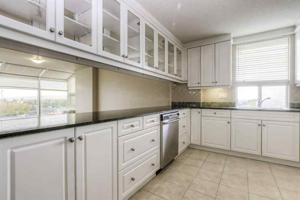 MLS® A2261784 - Unit #804 4603 Varsity Drive NW in Varsity Calgary, Residential