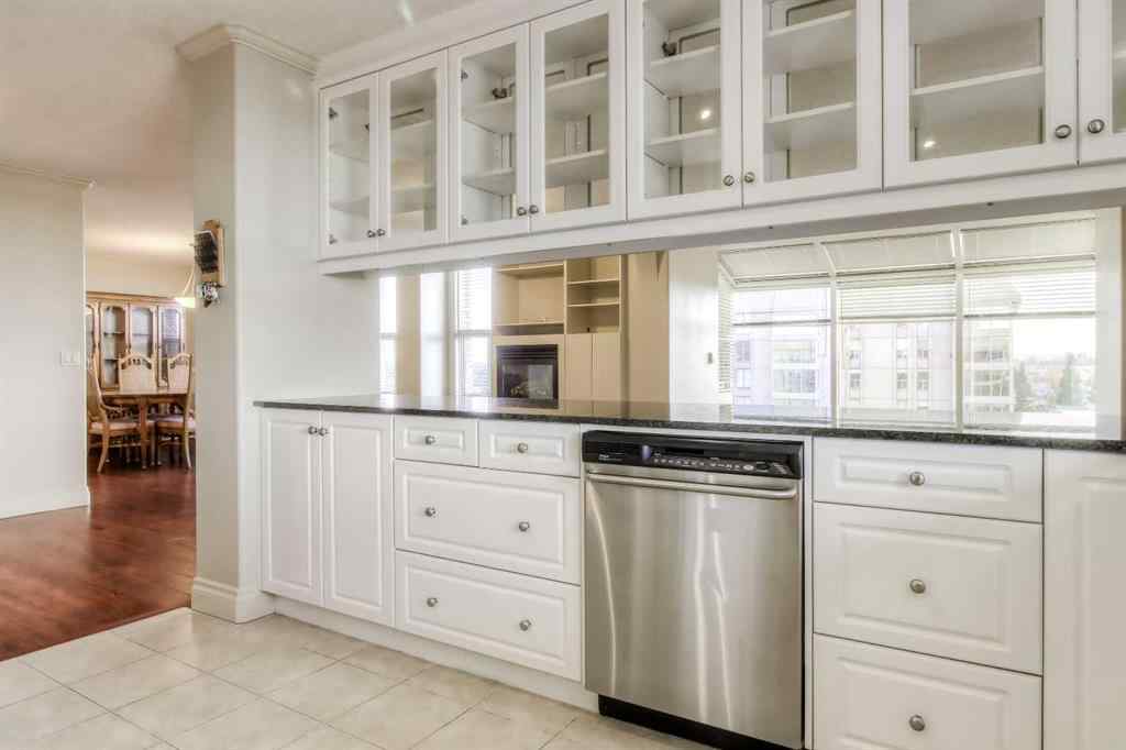 MLS® A2261784 - Unit #804 4603 Varsity Drive NW in Varsity Calgary, Residential