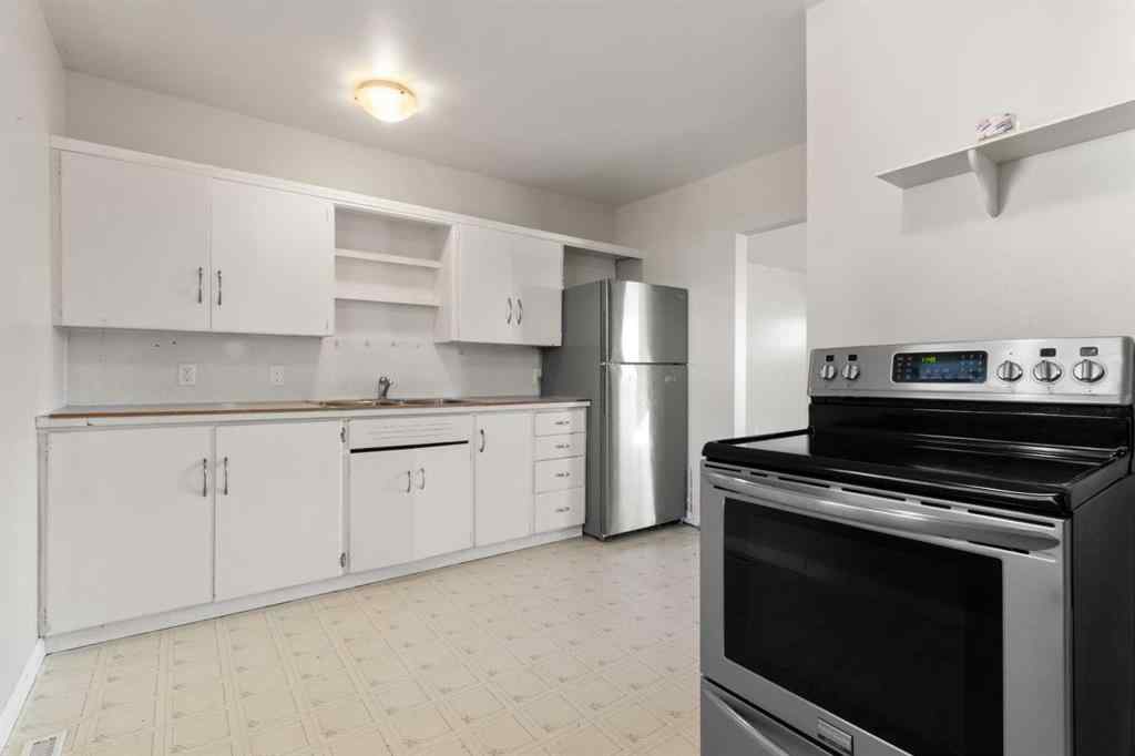 MLS® A2261785 - 5120 47 Street  in Central Innisfail Innisfail, Residential