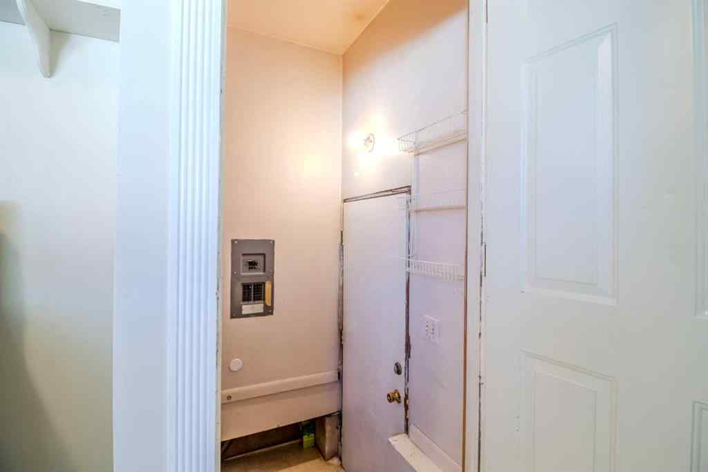 MLS® A2261785 - 5120 47 Street  in Central Innisfail Innisfail, Residential