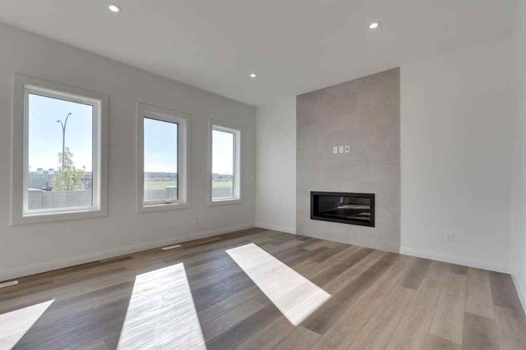 MLS® A2261790 - 268 Dawson Wharf Crescent  in Dawson\'s Landing Chestermere, Residential