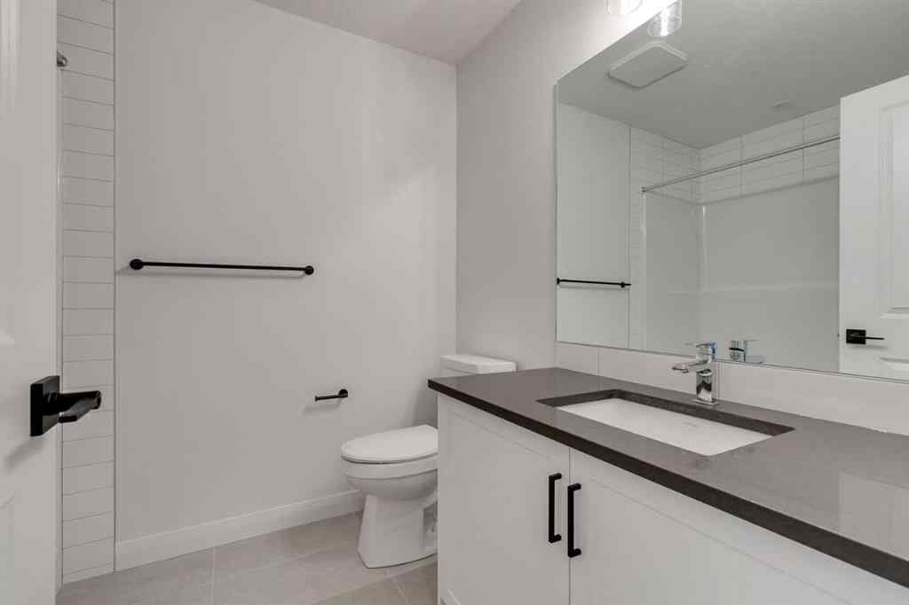 MLS® A2261790 - 268 Dawson Wharf Crescent  in Dawson\'s Landing Chestermere, Residential