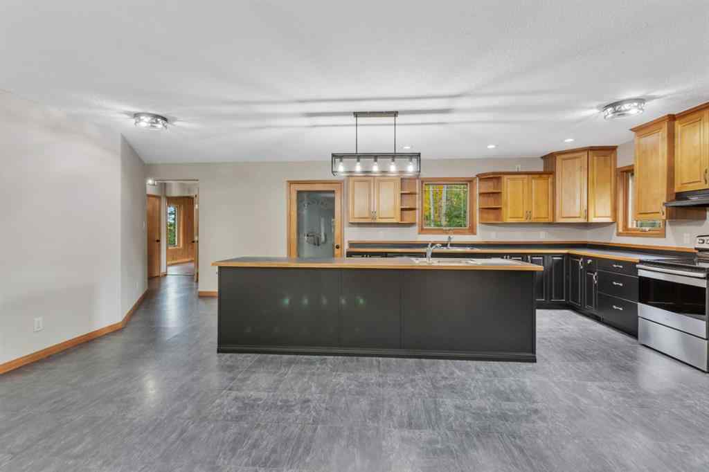 MLS® A2261792 - 390055 Range Road 7-0   in NONE Rural Clearwater County, Residential