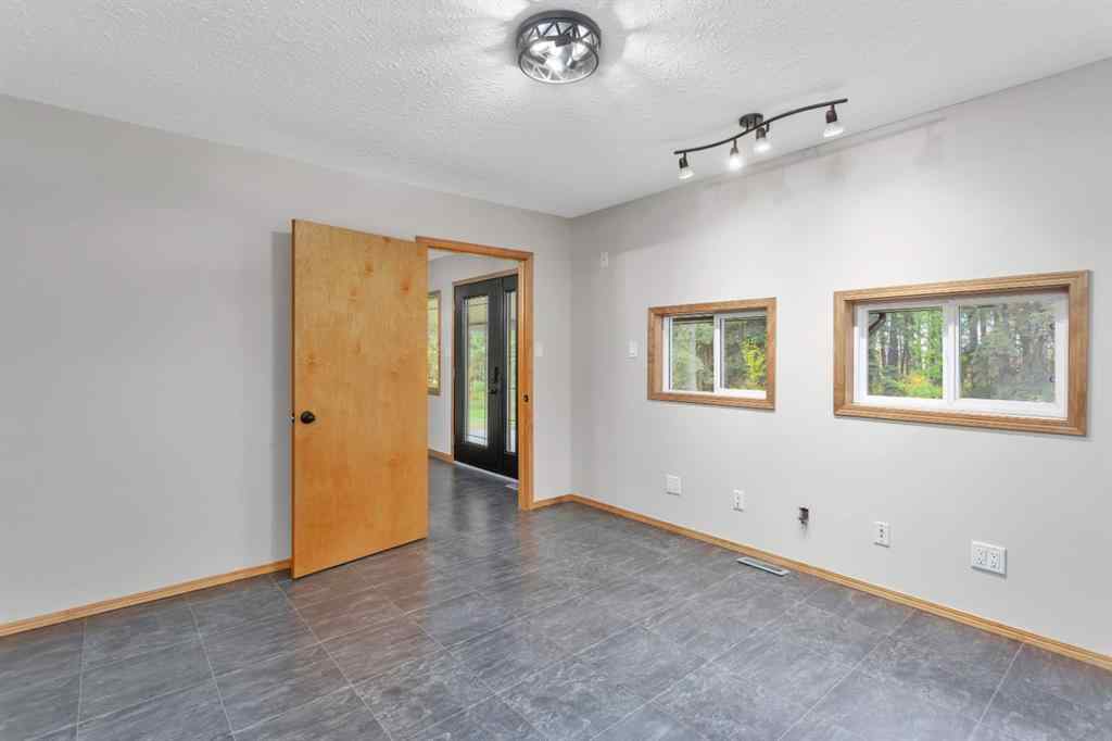 MLS® A2261792 - 390055 Range Road 7-0   in NONE Rural Clearwater County, Residential