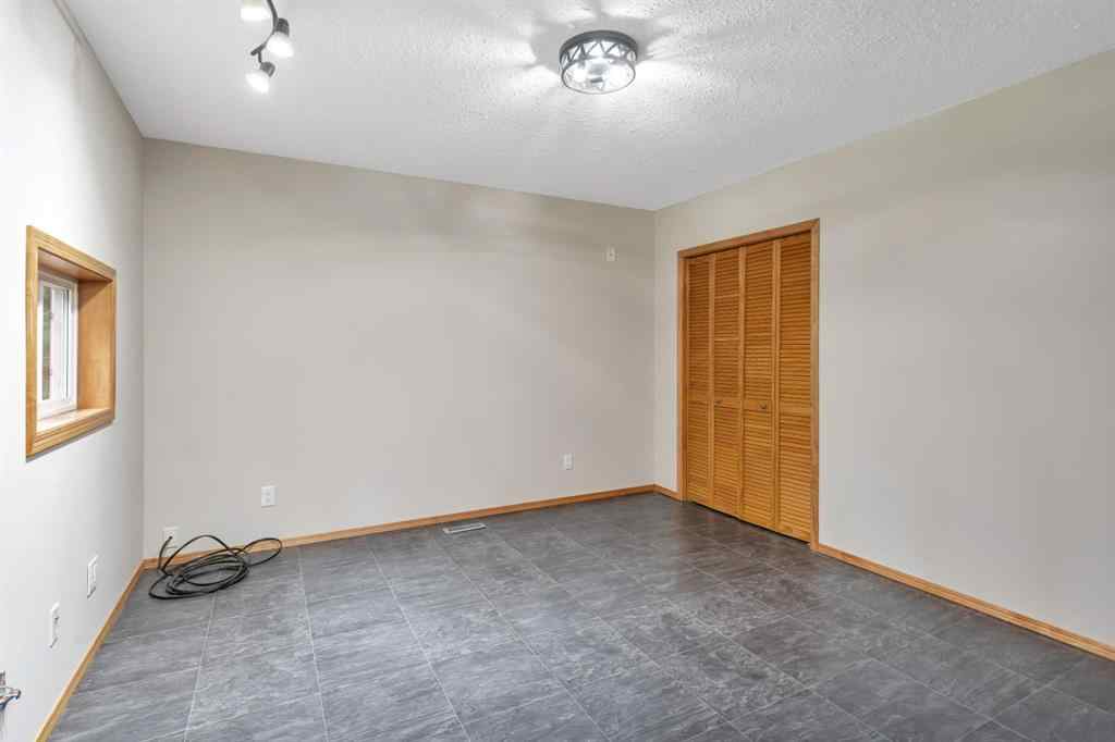 MLS® A2261792 - 390055 Range Road 7-0   in NONE Rural Clearwater County, Residential