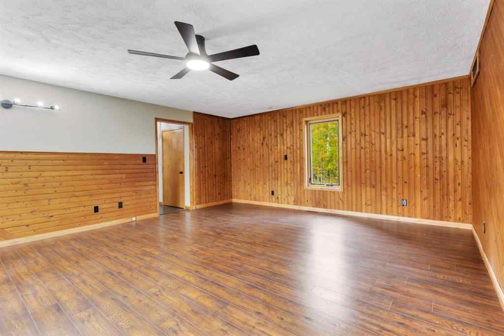 MLS® A2261792 - 390055 Range Road 7-0   in NONE Rural Clearwater County, Residential